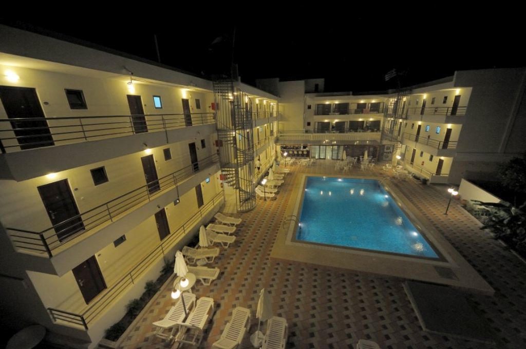 Santa Marina Hotel Apartments Kos Town Ngoại thất bức ảnh