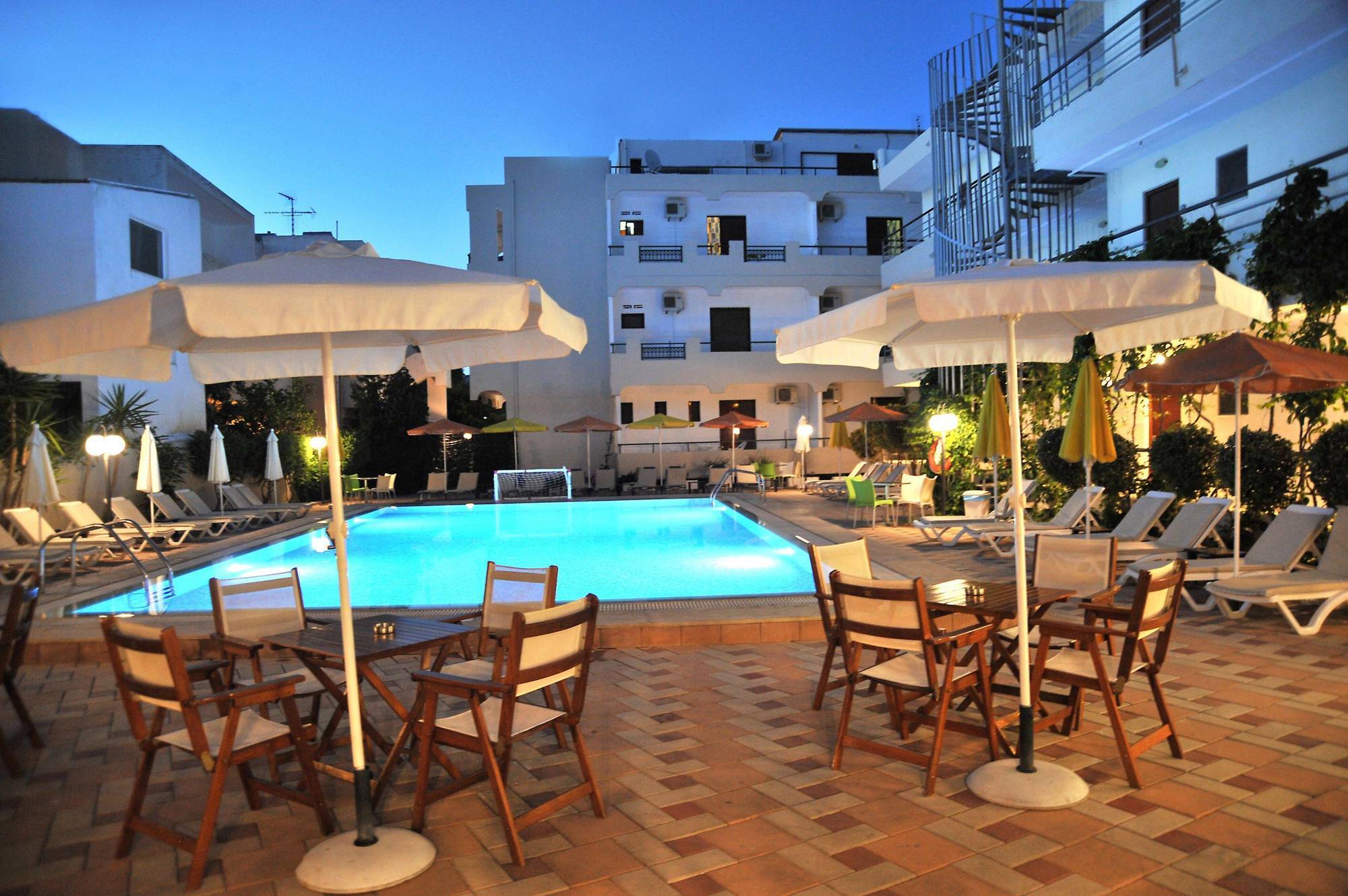 Santa Marina Hotel Apartments Kos Town Ngoại thất bức ảnh